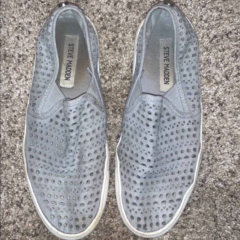Shoes - Picture 2 of 2